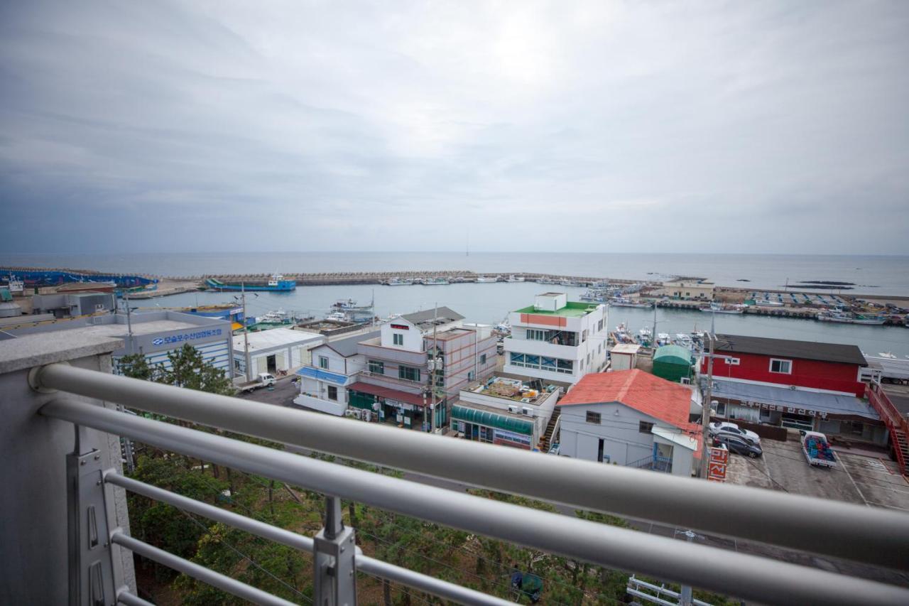 Jeju Moseulpo Hotel Seogwipo Esterno foto